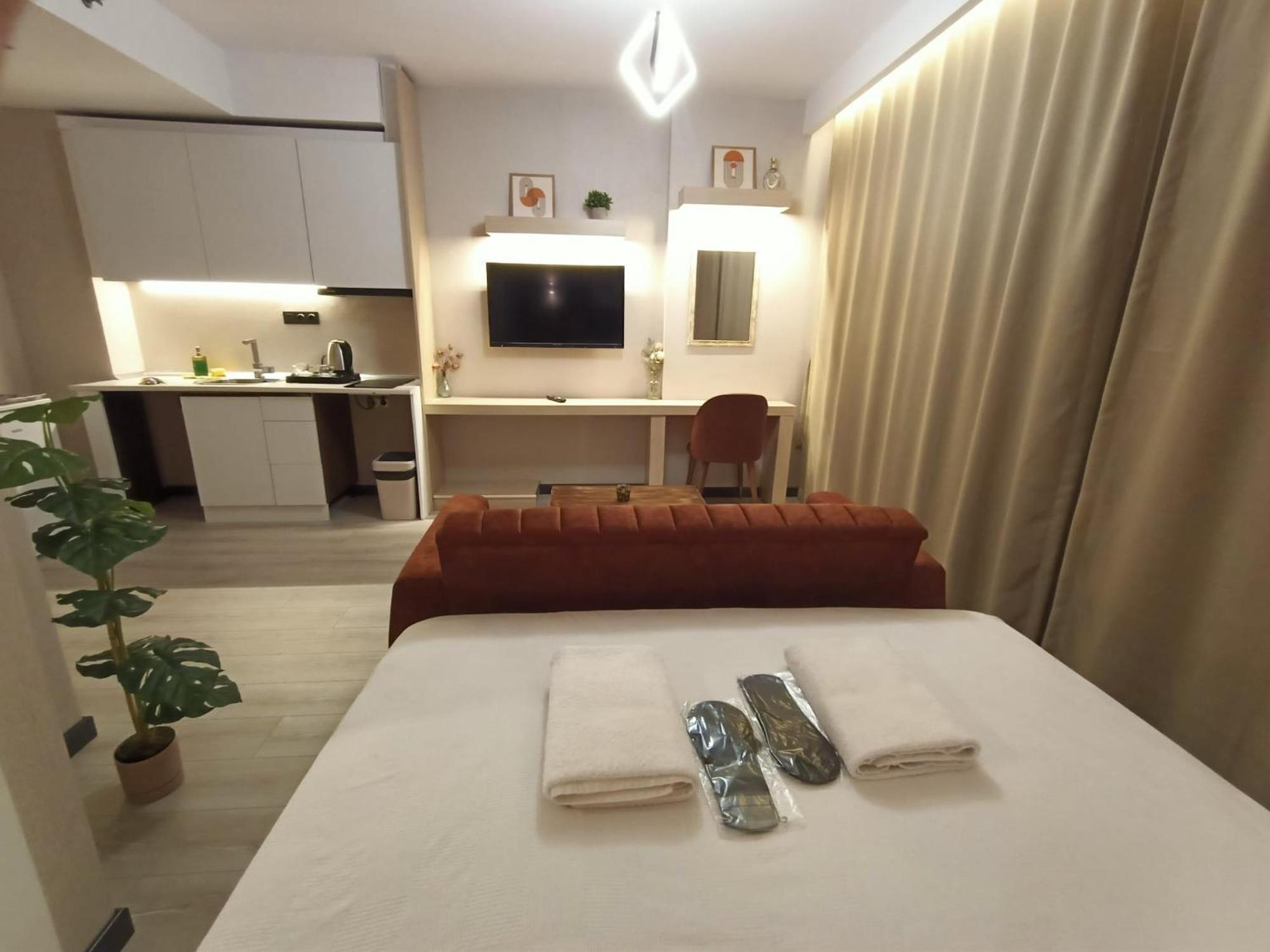 Falcon Palas Otel Истанбул Екстериор снимка
