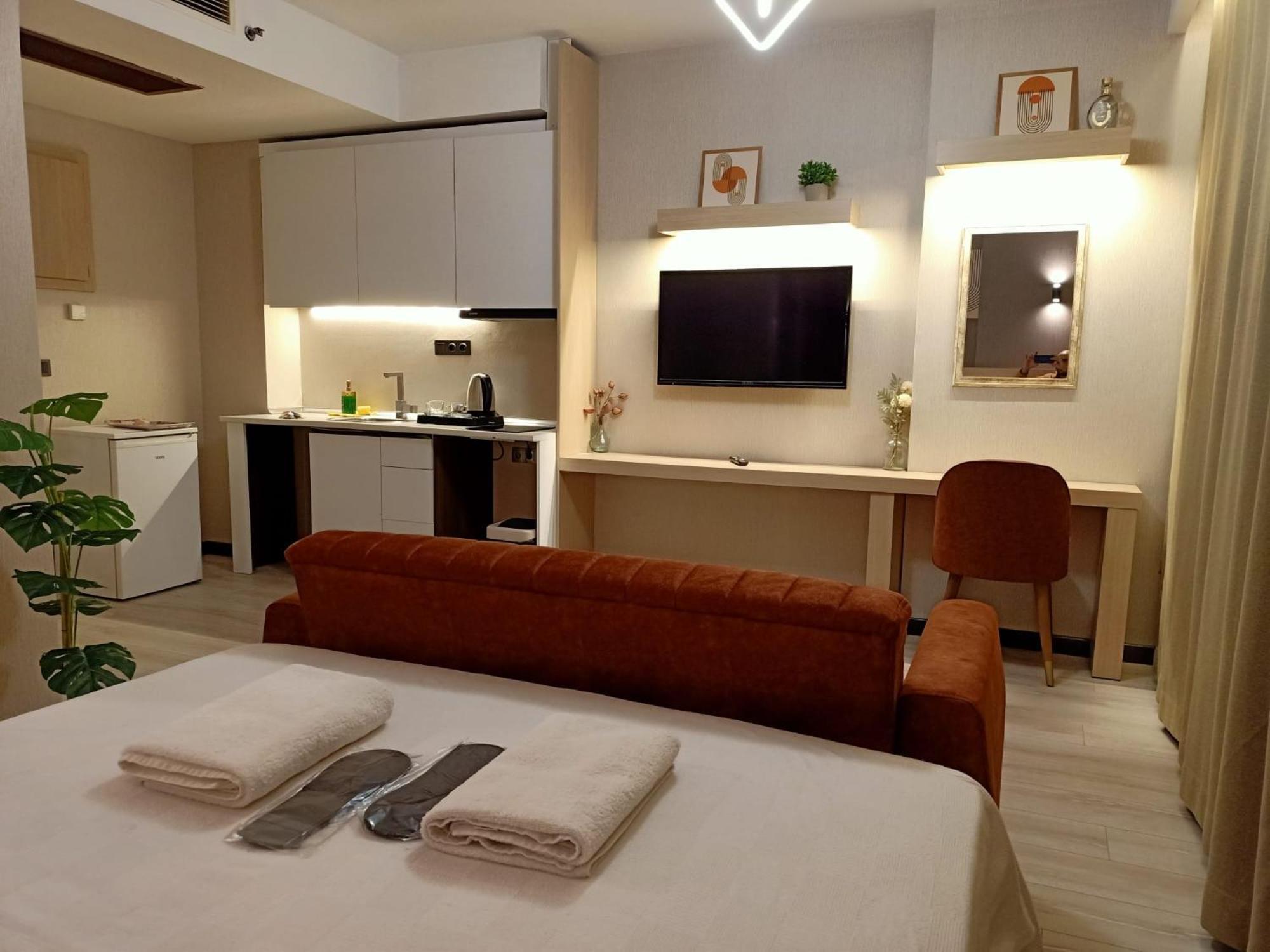 Falcon Palas Otel Истанбул Екстериор снимка